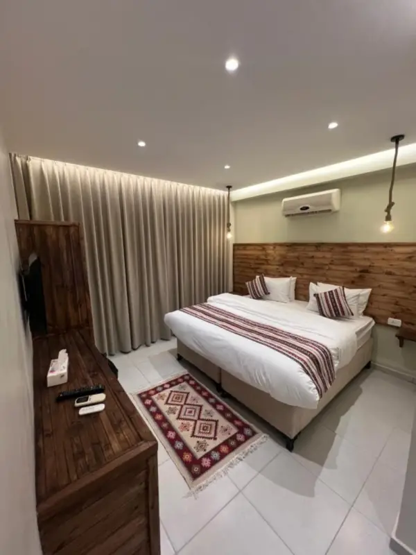 Jawad Hotel by Sandra 9